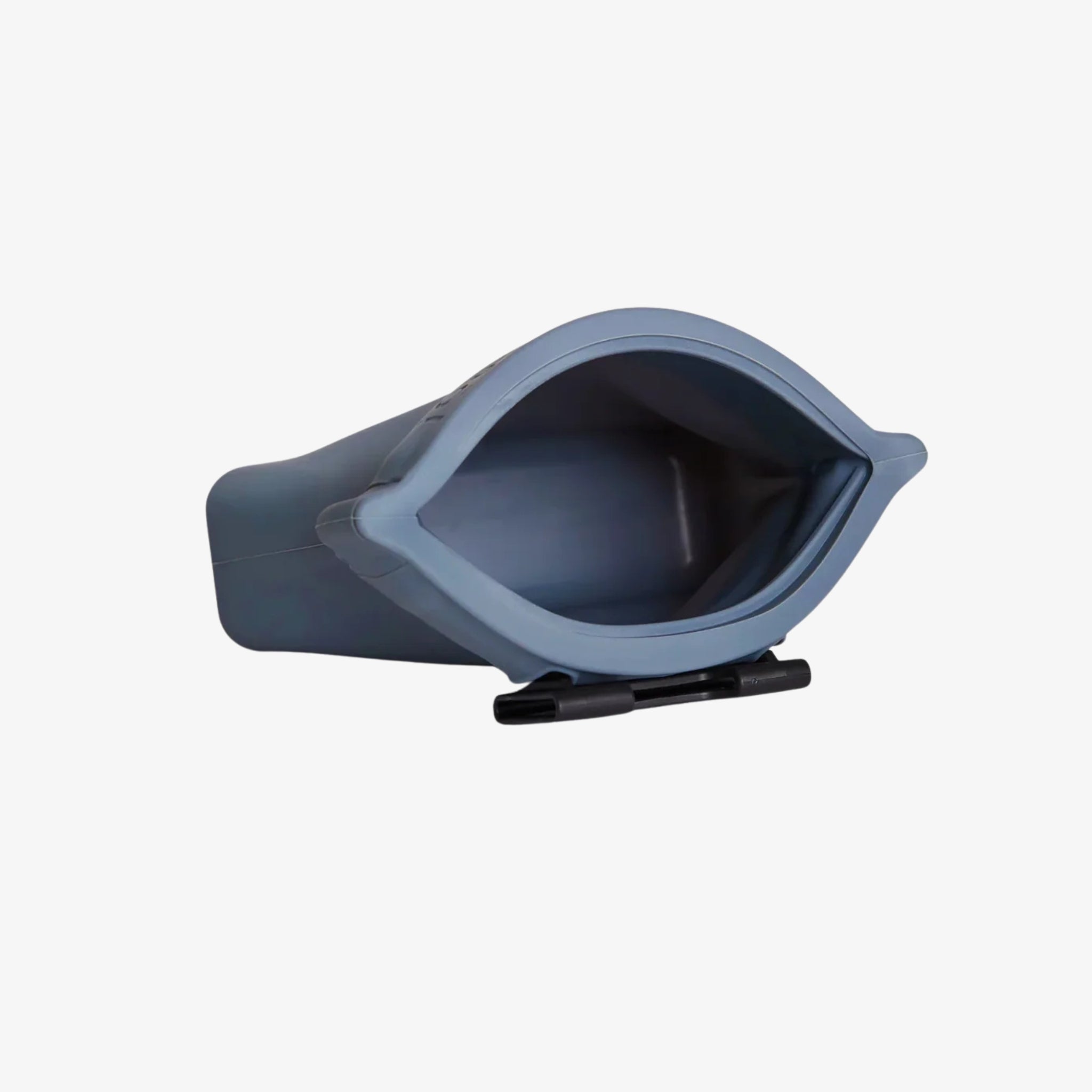 Storm Ultimate Treat Pouch The Large by Voilà Pets showing the wide-mouth opening