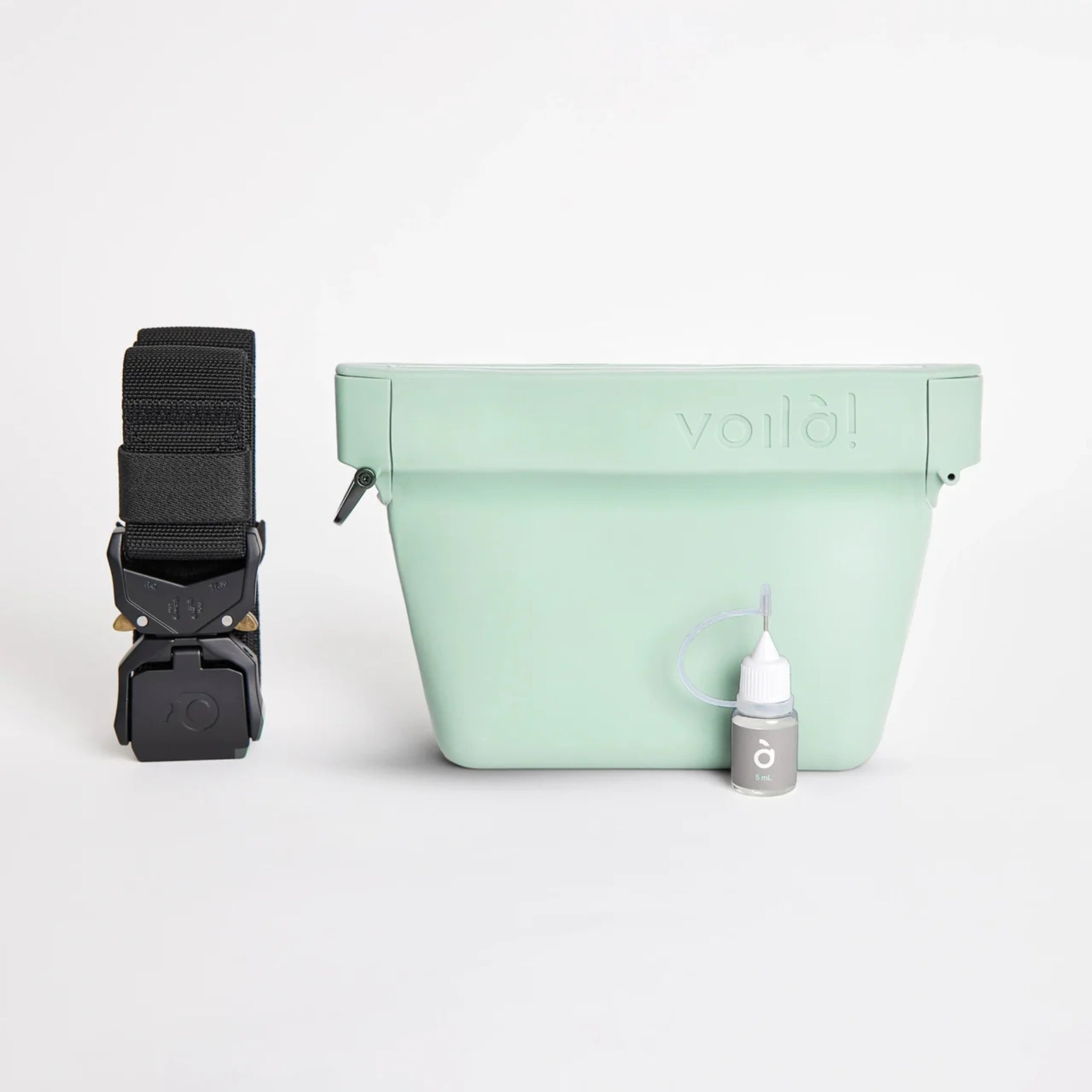 VoilaPets Ultimate Treat Pouch The Standard in Mint with adjustable belt and oil bottle
