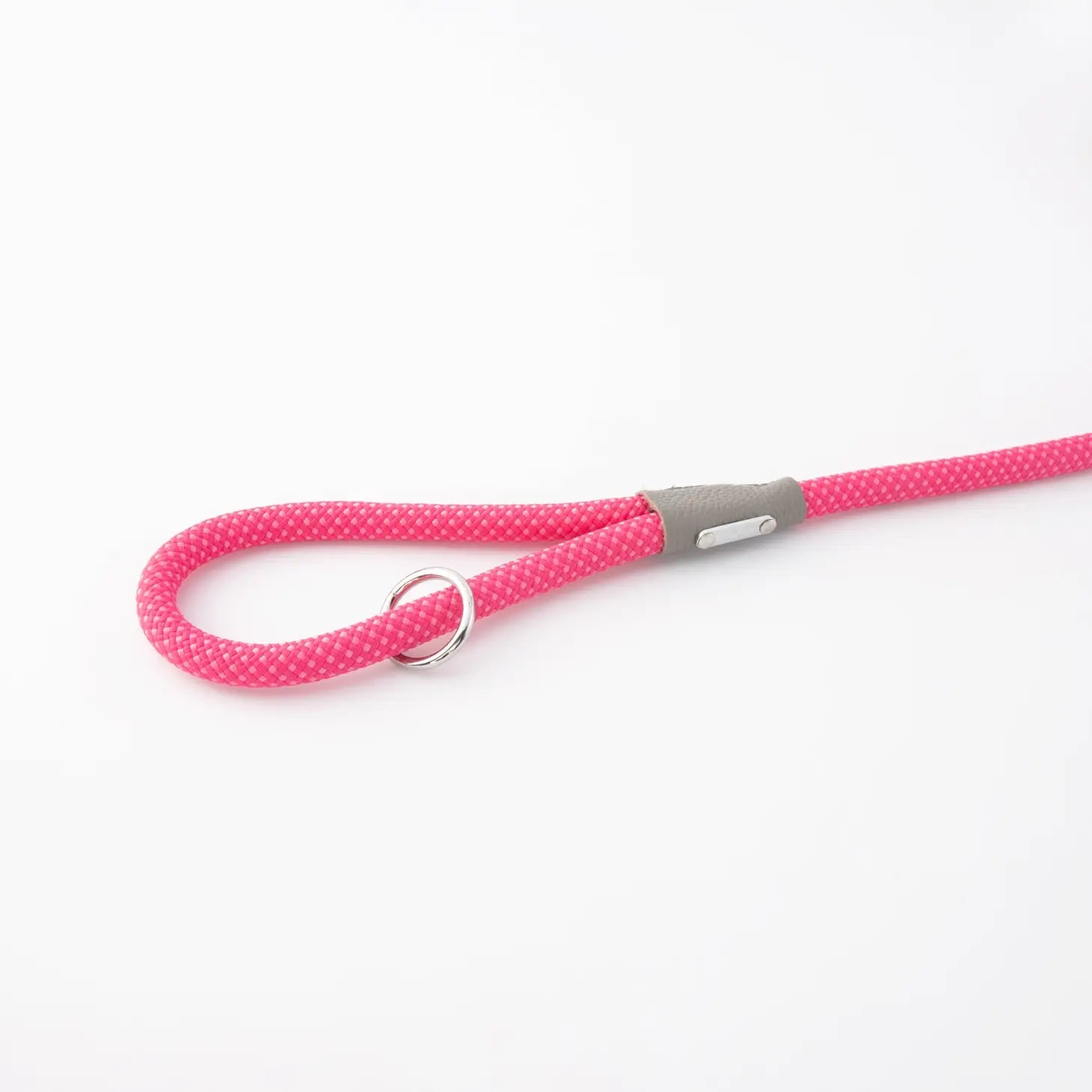 Dog Leash - Mod Essentials Raspberry Red - ZippyPaws - La Maison Mou