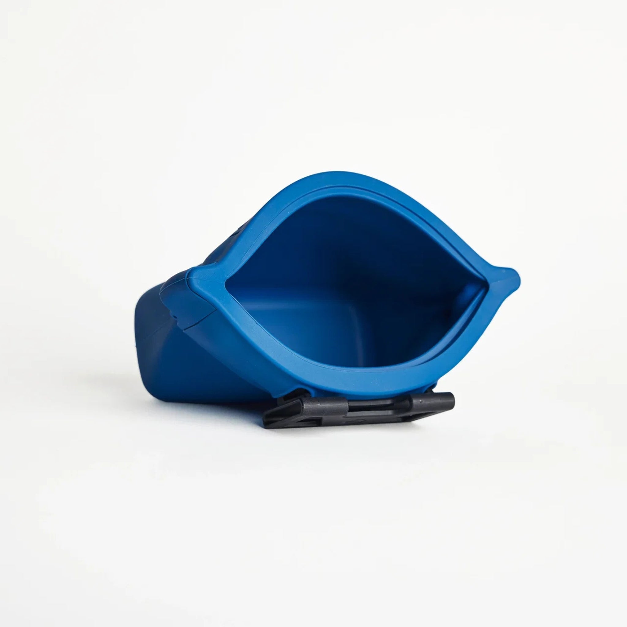 Dog Treat Pouch Standard Ultimate - Cobalt 16 Oz - Voilà Pets - La Maison Mou