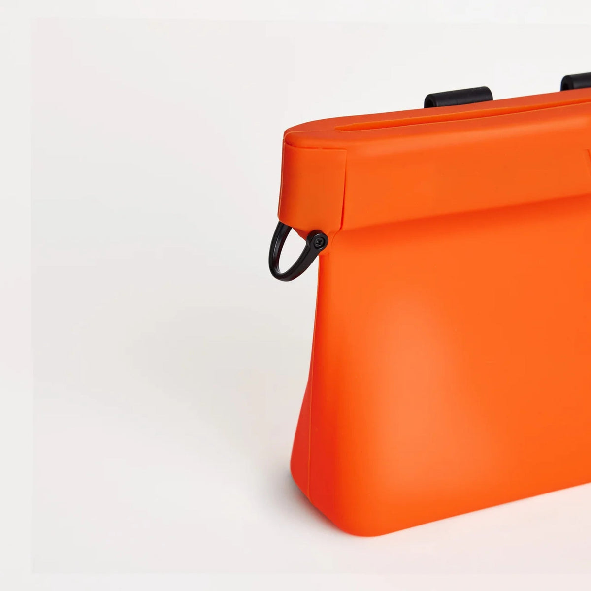 Dog Treat Pouch Ultimate Large – Clementine 24 Oz - Voilà Pets - La Maison Mou