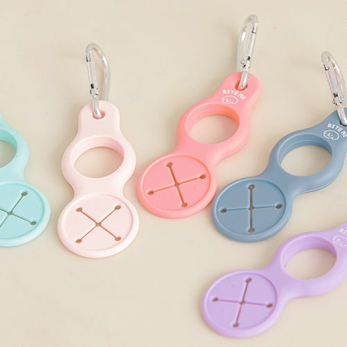 Dog Poop Bag Holder - Oops Clip Peach - Bite Me - La Maison Mou