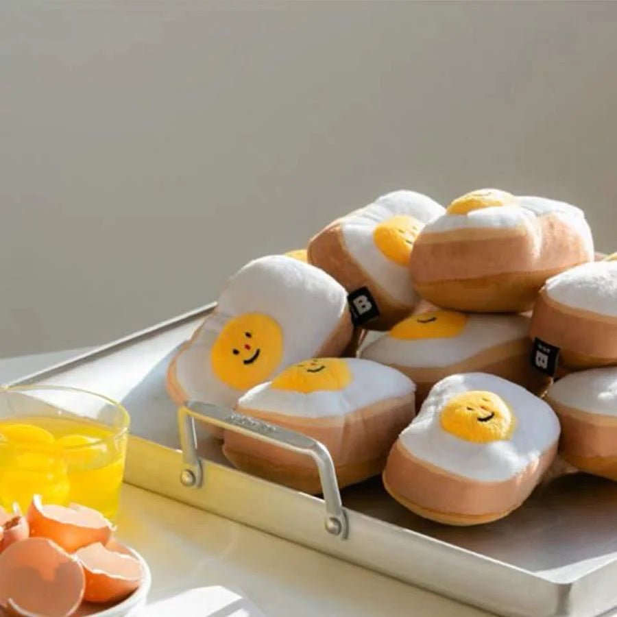 Dog Toy - Egg Bun - Bite Me - La Maison Mou
