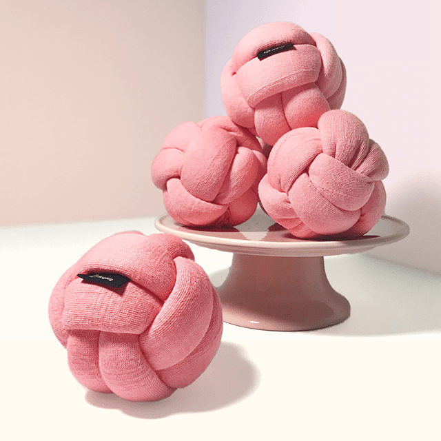 Dog Toy - Knitting Ball Light Pink - Dingdog - La Maison Mou