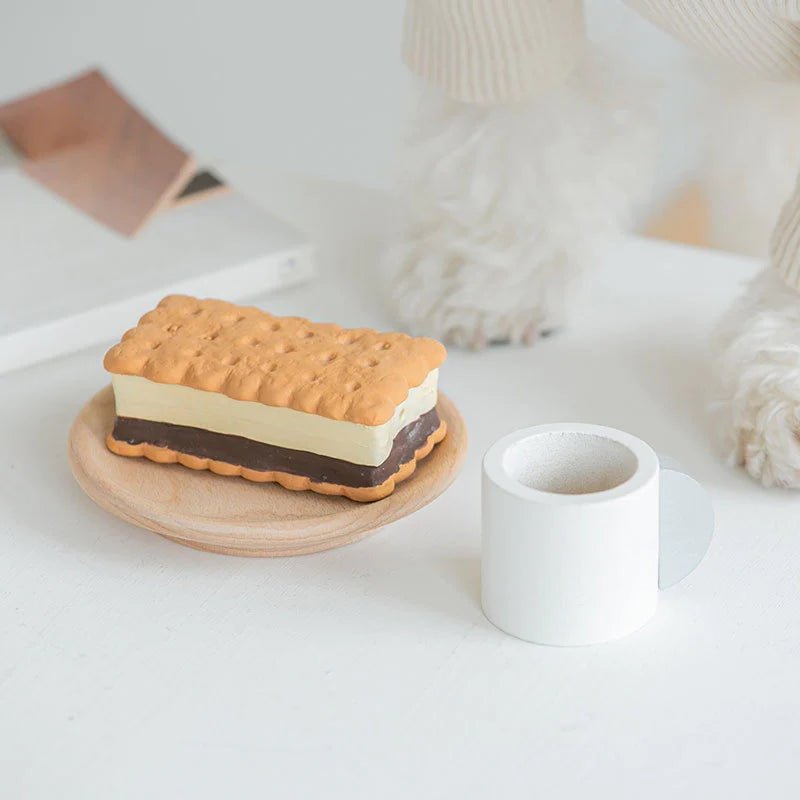 Dog Toy - Latex Butter Cookie - Bite Me - La Maison Mou