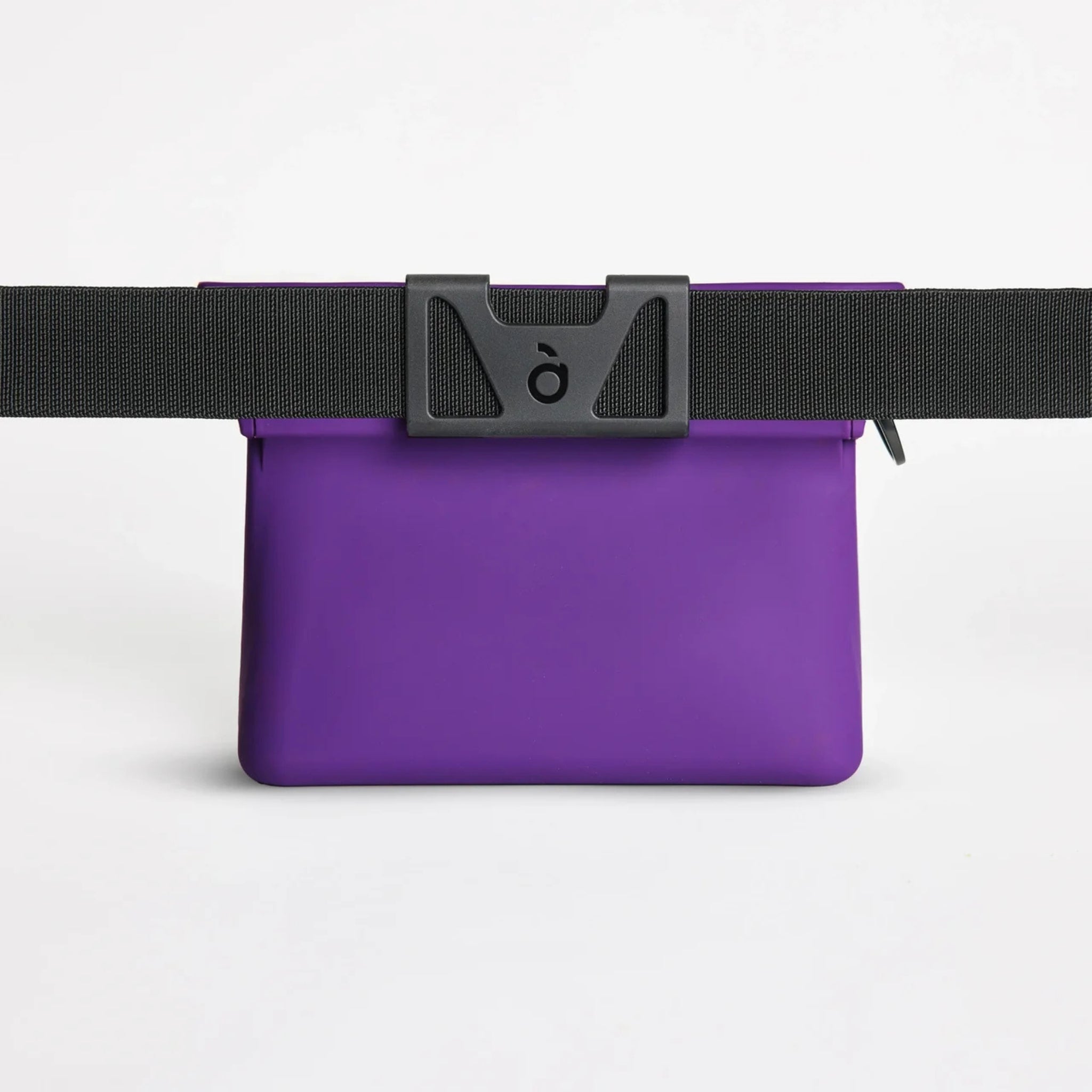Dog Treat Pouch Ultimate Large – Aubergine 24 Oz - Voilà Pets - La Maison Mou