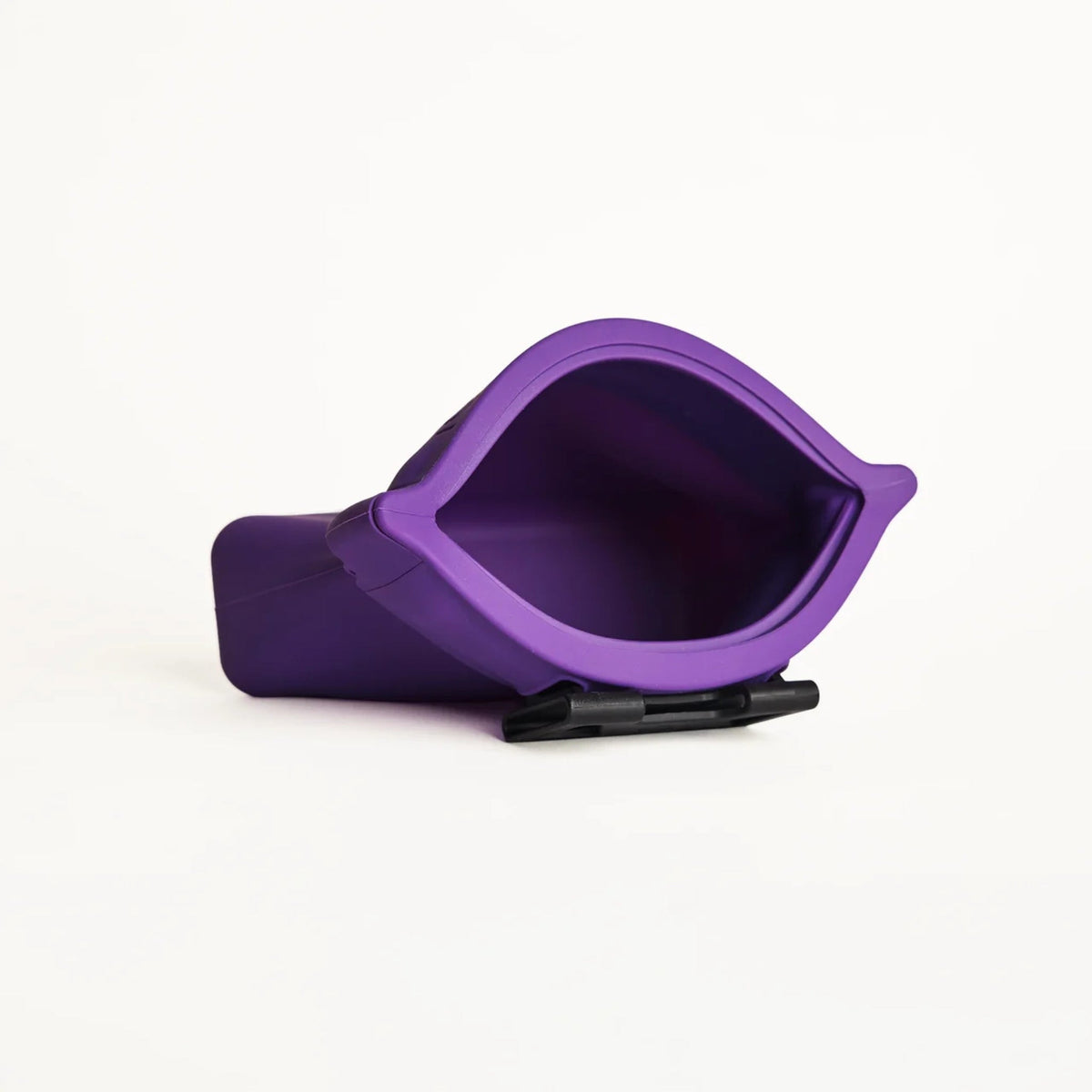 Dog Treat Pouch Ultimate Large – Aubergine 24 Oz - Voilà Pets - La Maison Mou