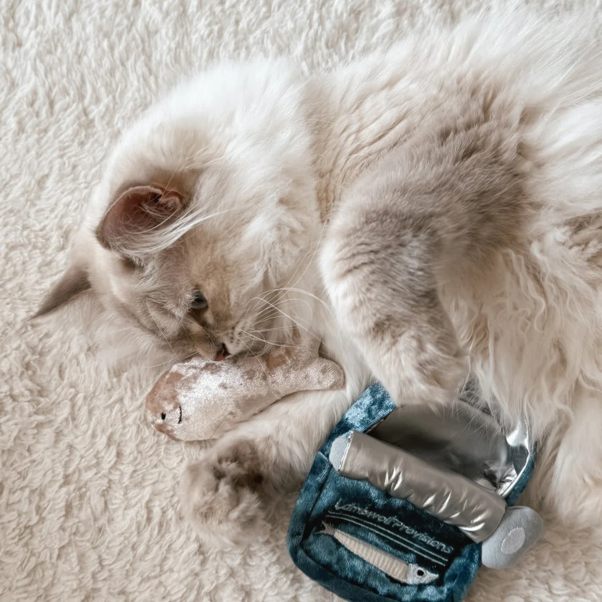 Enrichment Cat Toy - Kitty Sardines - Lambwolf Collective - La Maison Mou
