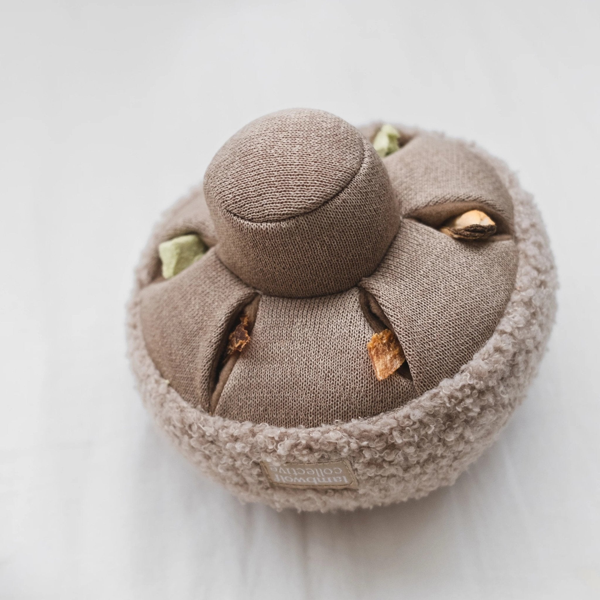 Enrichment Dog Toy - Guu Mushroom - Lambwolf Collective - La Maison Mou